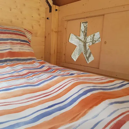 Starsbox Le Moline Oda ve Kahvaltı